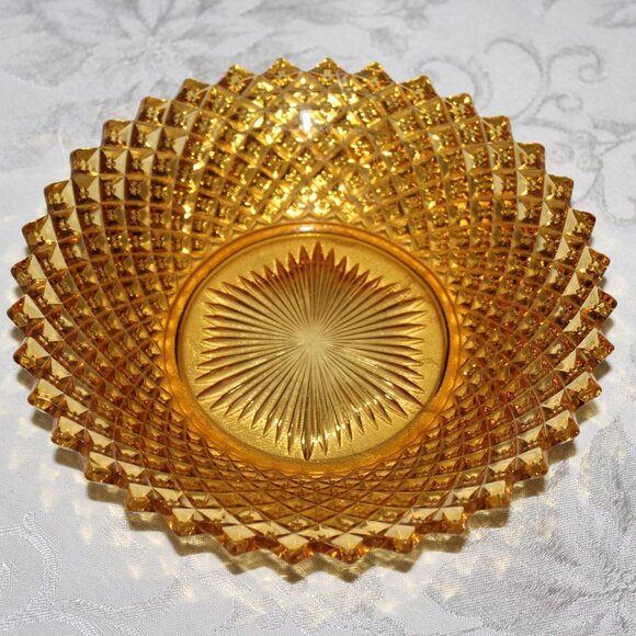 Westmoreland English Hobnail Amber Round Dish | Vintage Candy Nut Trinket Dish - Picture 5 of 5